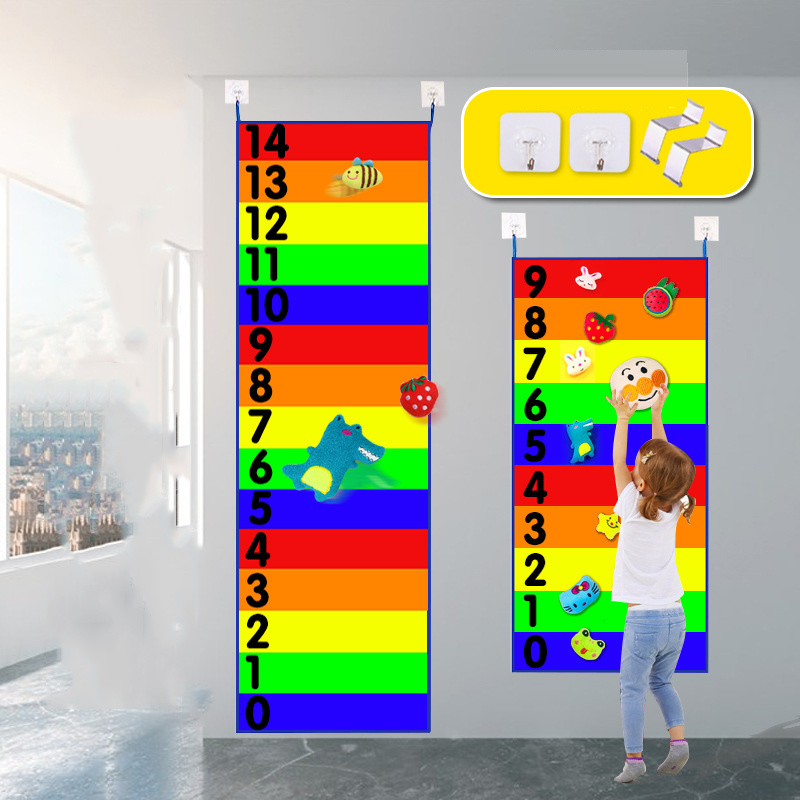 Kids Toys Deals - I bambini toccano i giochi con